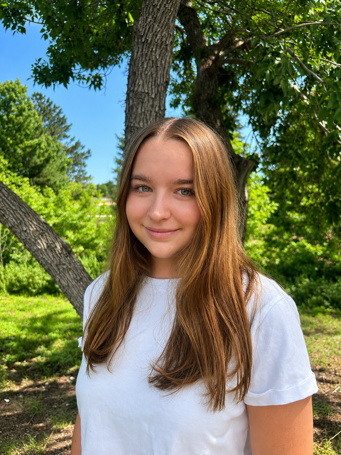 Cora Palaszewski, Front Desk Associate